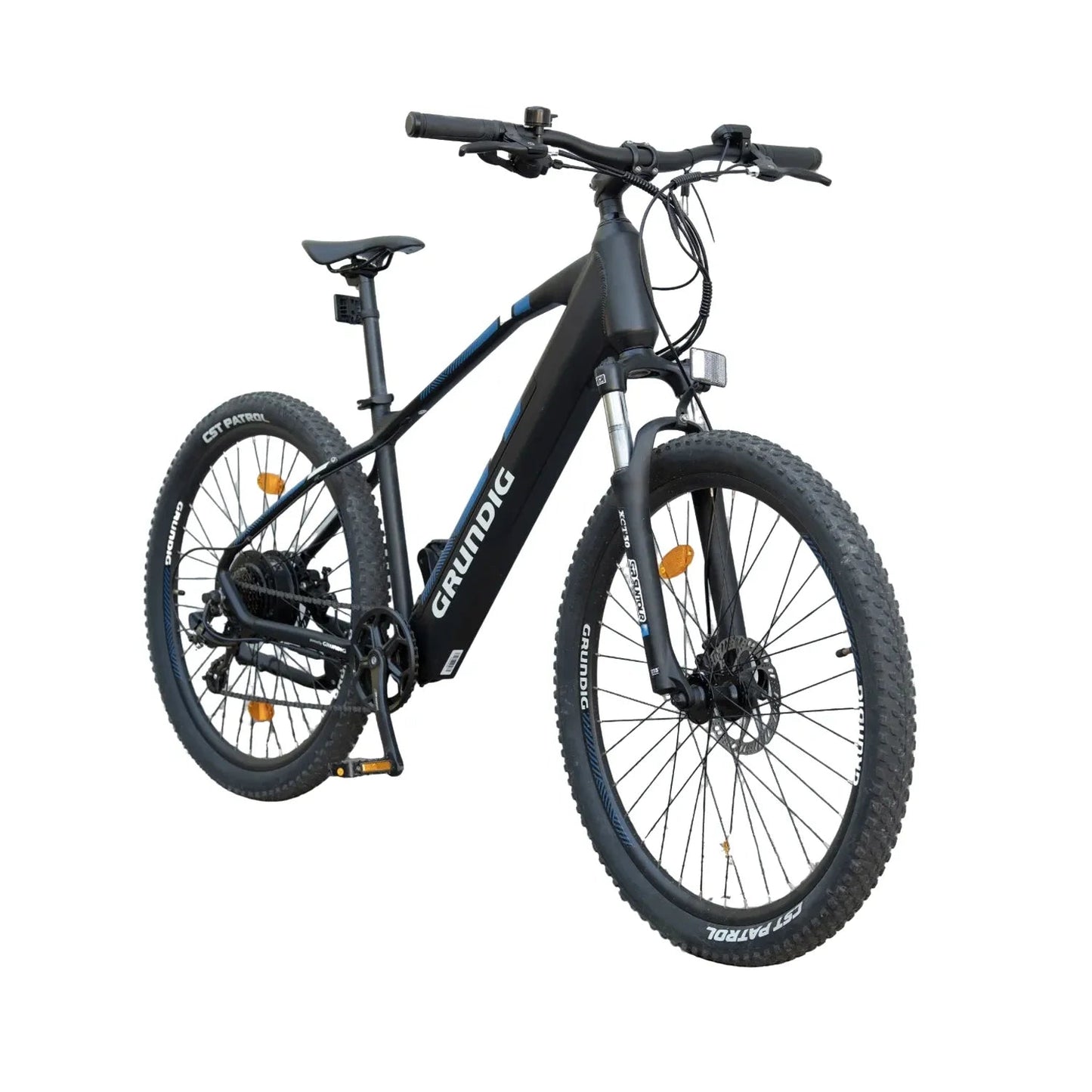 Front view of Grundig E275 eBike